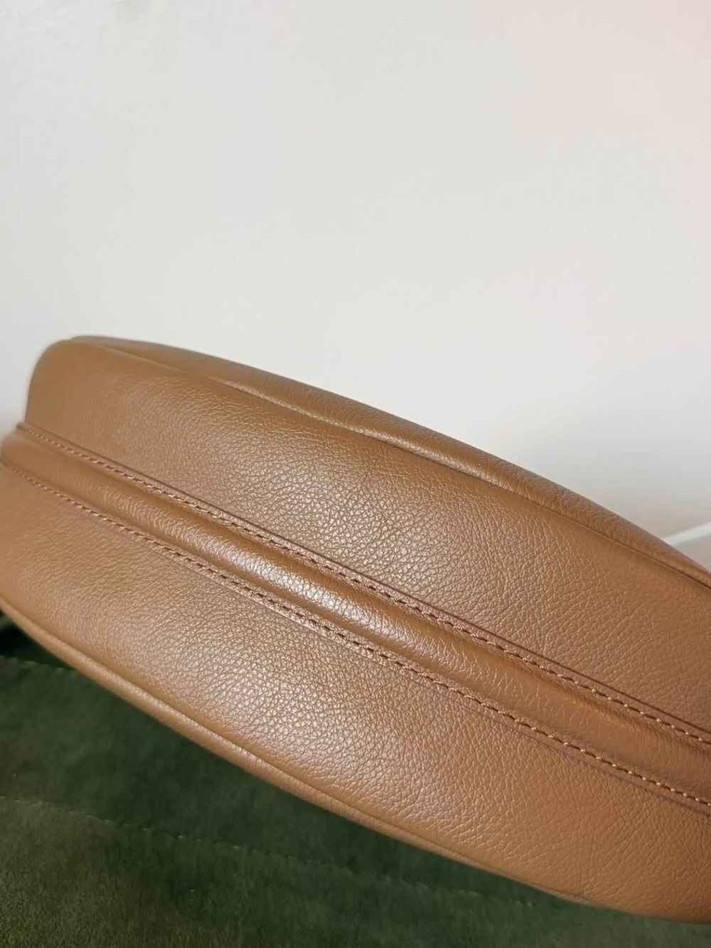 Mina Baie Leather Khloe in Teddy Color - Picture 7 of 11